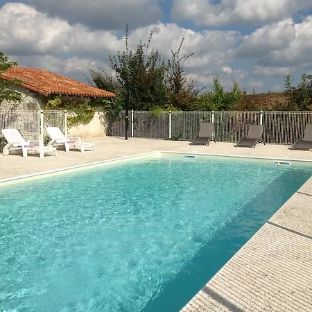 Les Gravats Du Bost Villa Les Essards (Charente)