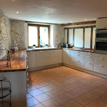 Villa Les Gravats Du Bost Les Essards (Charente)